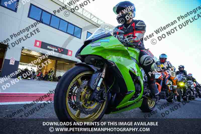 cadwell no limits trackday;cadwell park;cadwell park photographs;cadwell trackday photographs;enduro digital images;event digital images;eventdigitalimages;navarra;no limits trackdays;peter wileman photography;racing digital images;trackday digital images;trackday photos